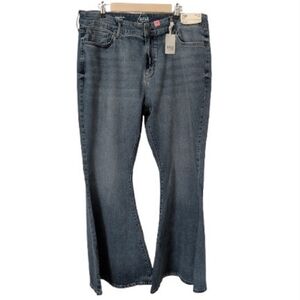 NWT A.N.A High Rise Flare Stretch Jeans Size 20W